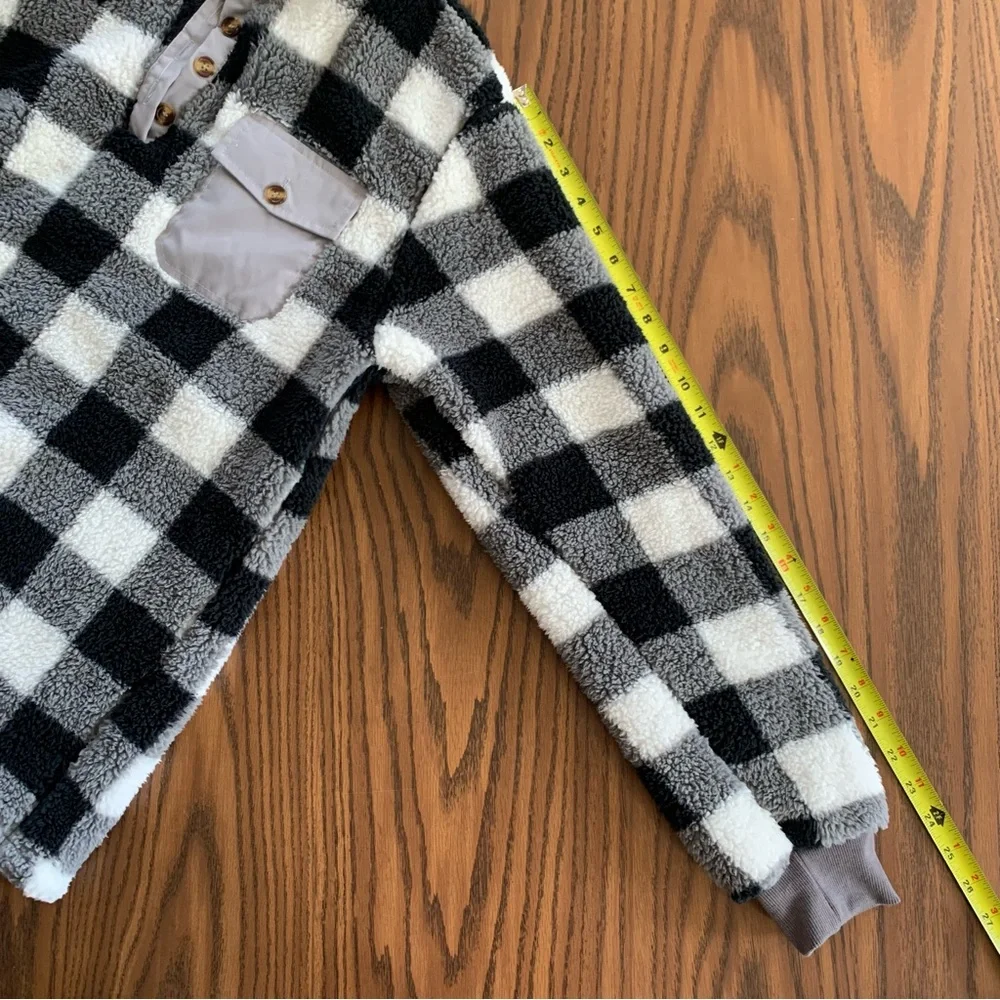 Warm & Cozy Fuzzy Plaid Oversized Sweater Pull Over - Picture 7 of 9